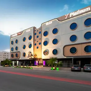 Hotel Y Platinum Medina